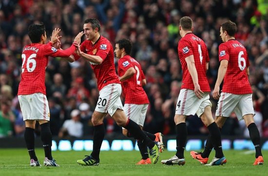 队配合与人 队配合与人